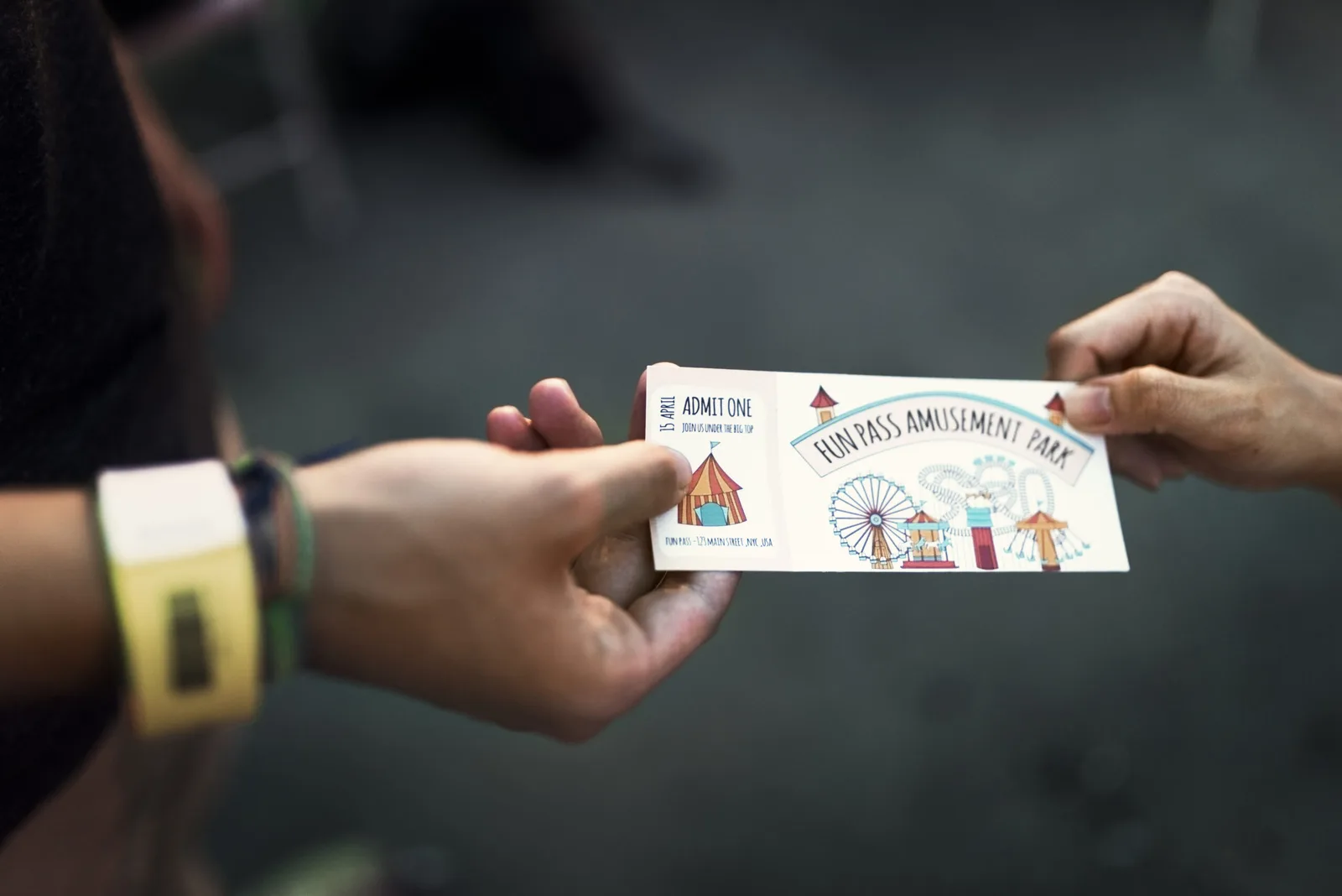 Decreto cria regras para preços, filas e revenda de ingressos