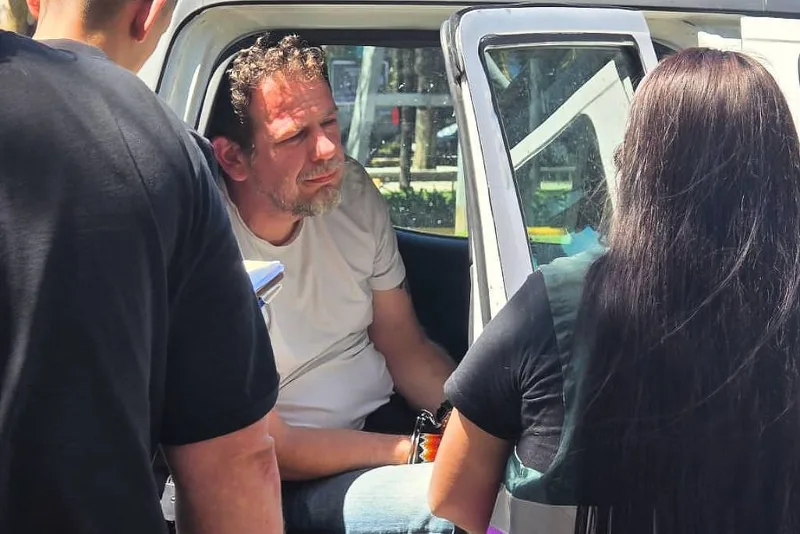 Amigos pedem libertação de brasileiro detido em votação na embaixada em Buenos Aires