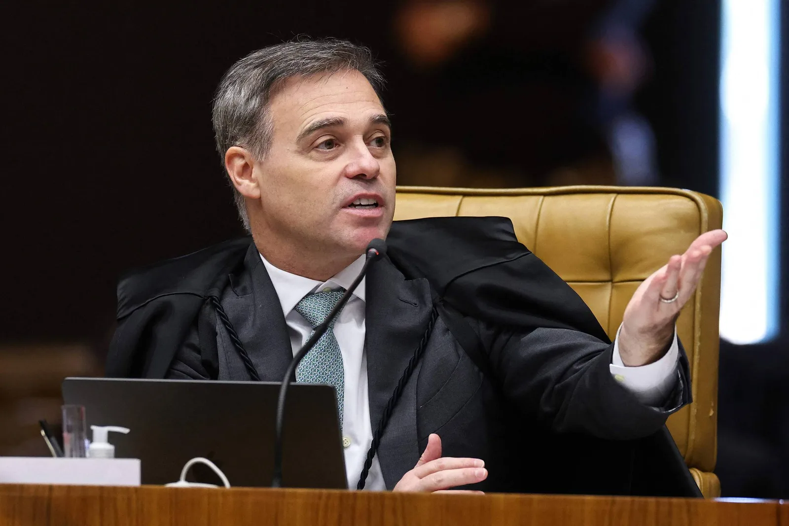 Mendonça pede ao STF veto a novos relatórios sobre decisões de ministros