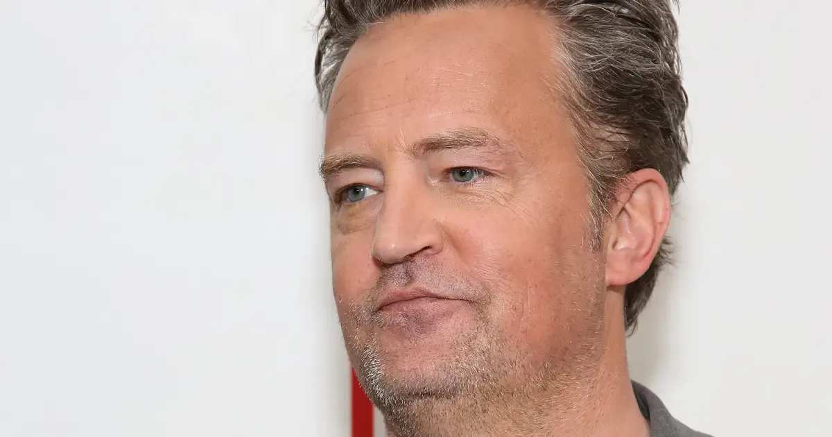 Documentário sobre Matthew Perry terá depoimentos inéditos da família e de amigos