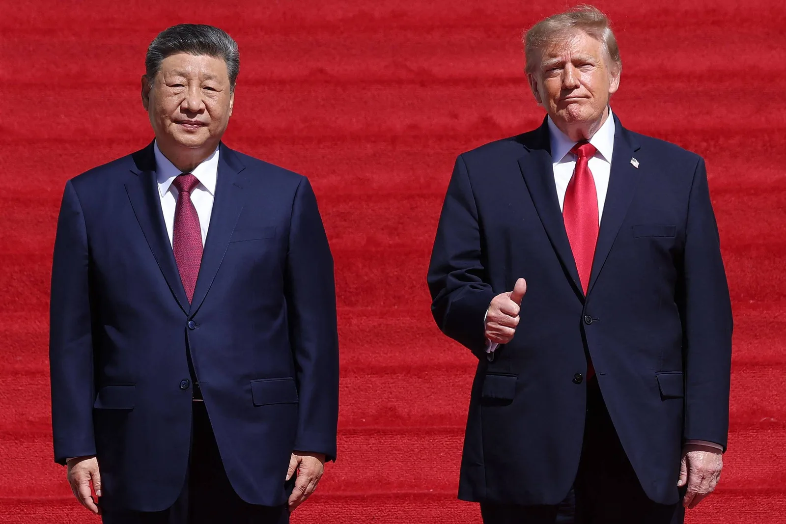Casa Branca nega plano de armas para a China após declaração de embaixador