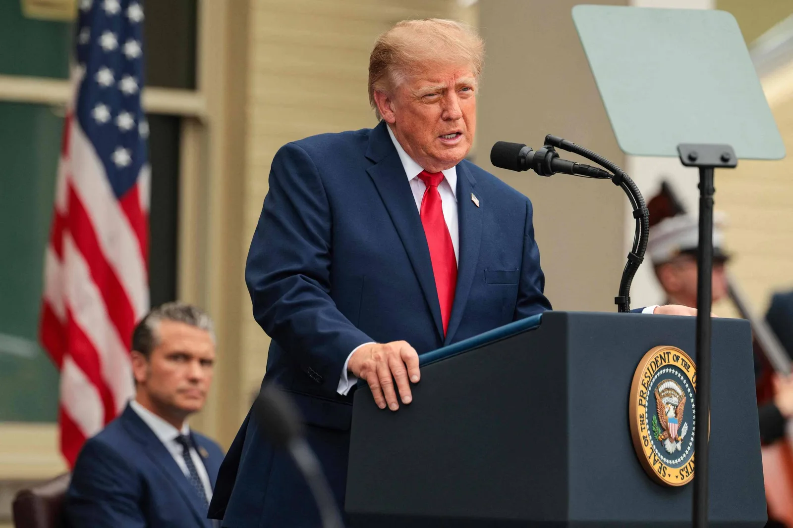 Trump vincula memória do 11 de Setembro à guerra contra o Irã