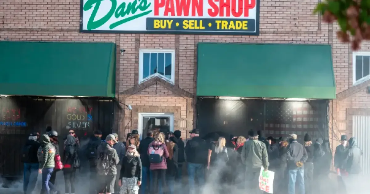 Filmagem de produção do Daily Wire é suspensa após protestos em Montana