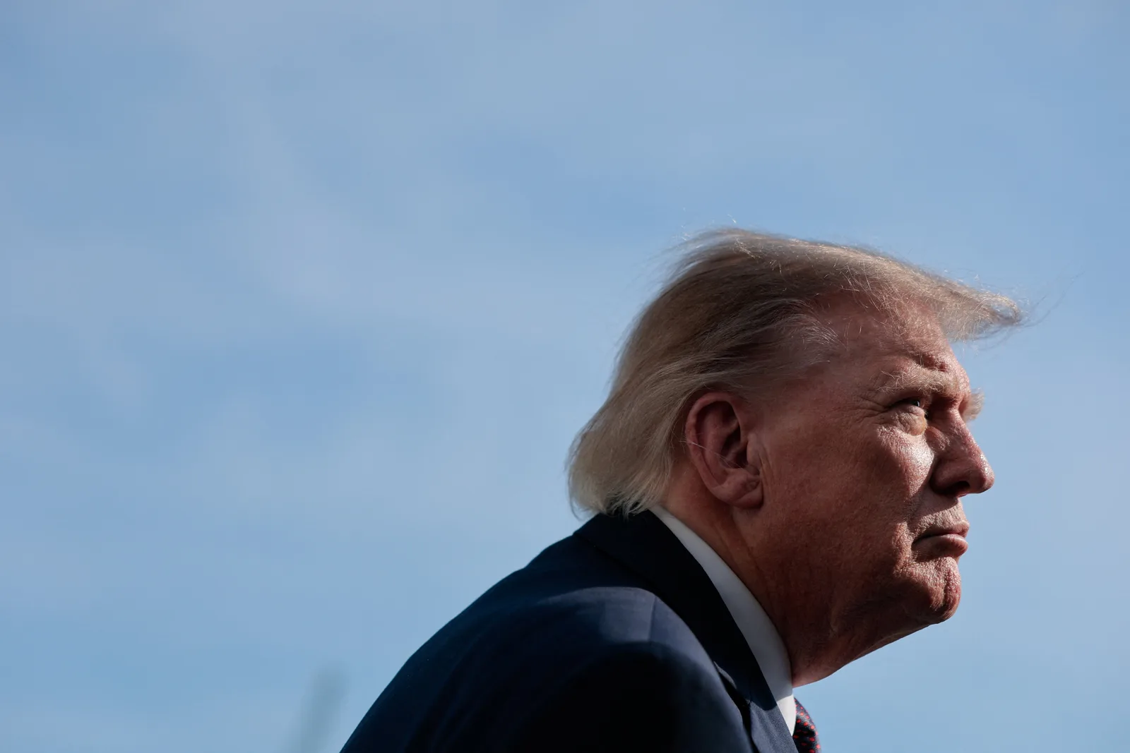 Cartas de senadores pressionam Trump antes de eleição brasileira