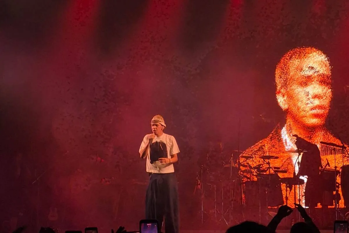 Milo J estreia no Brasil com repertório cantado por fãs no Rock in Rio