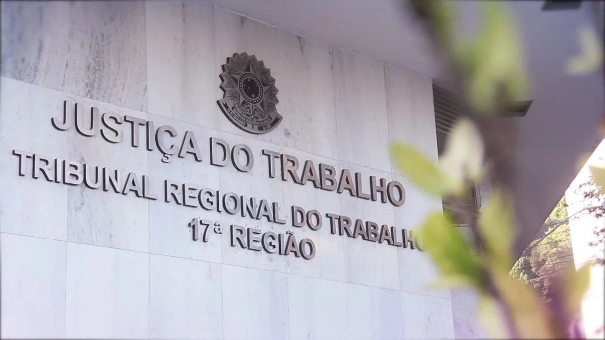 STJ aceita queixa-crime contra desembargadora do TRT-17 por mensagens em grupo