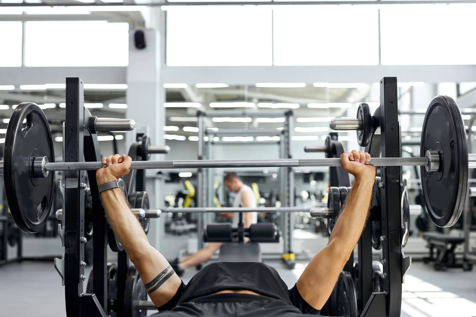 Revisão aponta que dependência de exercício é rara e pode ser superestimada