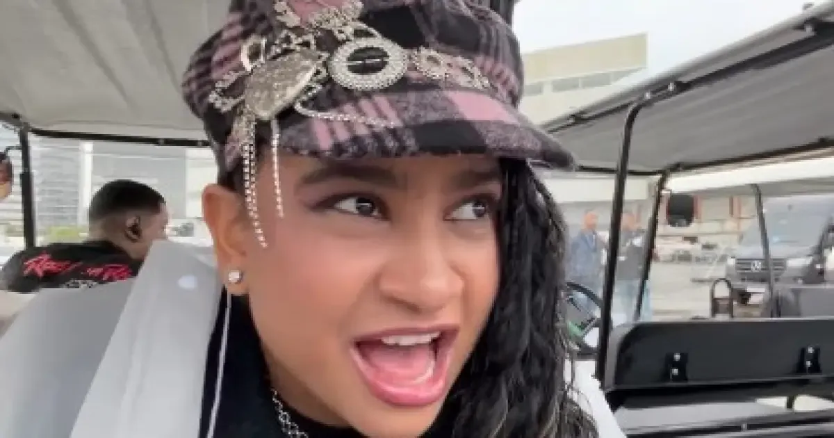 Tia Milena questiona público de heavy metal durante participação no Rock in Rio