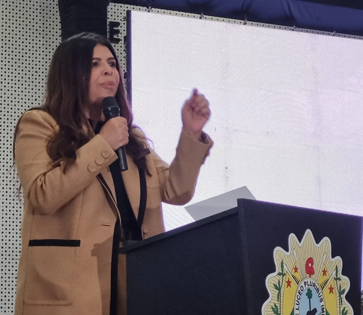 Justiça Eleitoral do Acre rejeita registro de Antônia Lúcia à reeleição