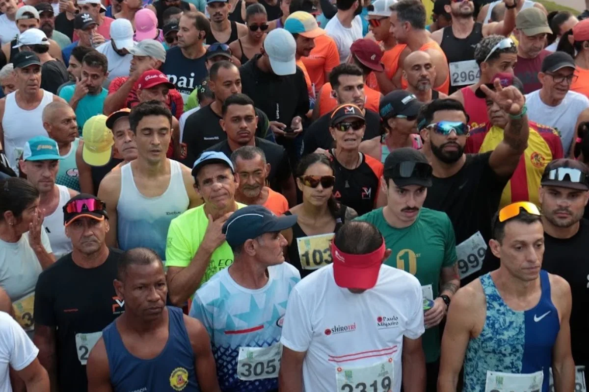 Santos terá desvios e mudanças de ônibus durante corrida no Centro Histórico