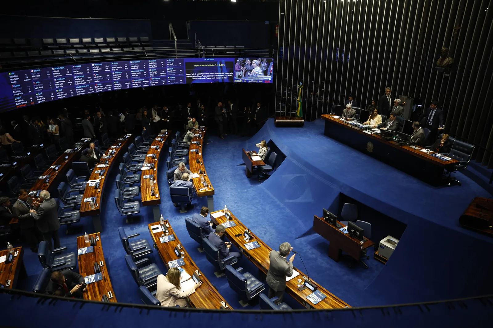 Michelle chega a 23% em pesquisa para o Senado no Distrito Federal