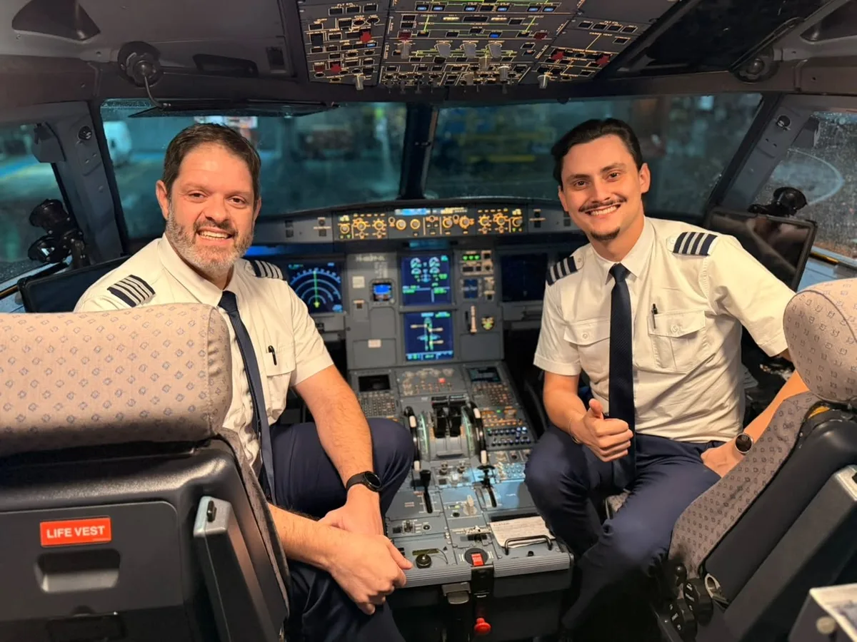 Latam autoriza operação especial para irmãos pilotos voarem juntos pela primeira vez