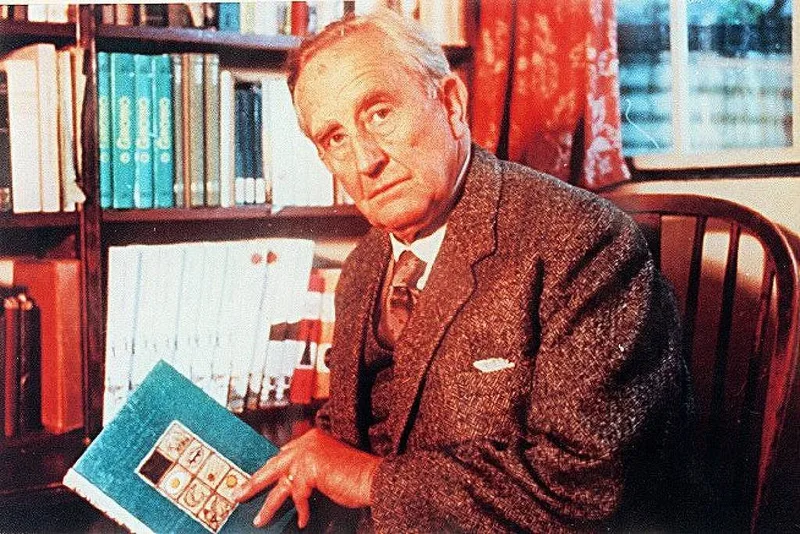 Tolkien transforma o automóvel em ameaça sobrenatural em livro póstumo