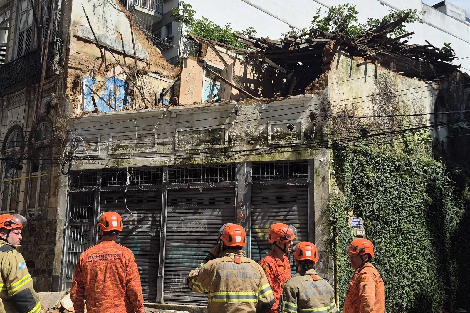 Prefeitura do Rio anuncia desapropriação de imóveis após queda de casarão