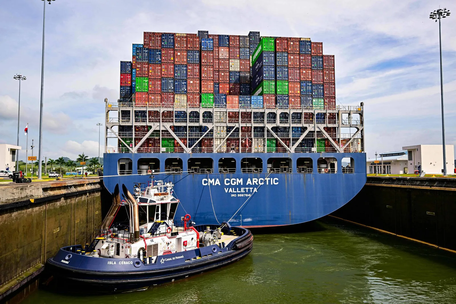 Canal do Panamá reduzirá travessias diárias por causa da seca associada ao El Niño
