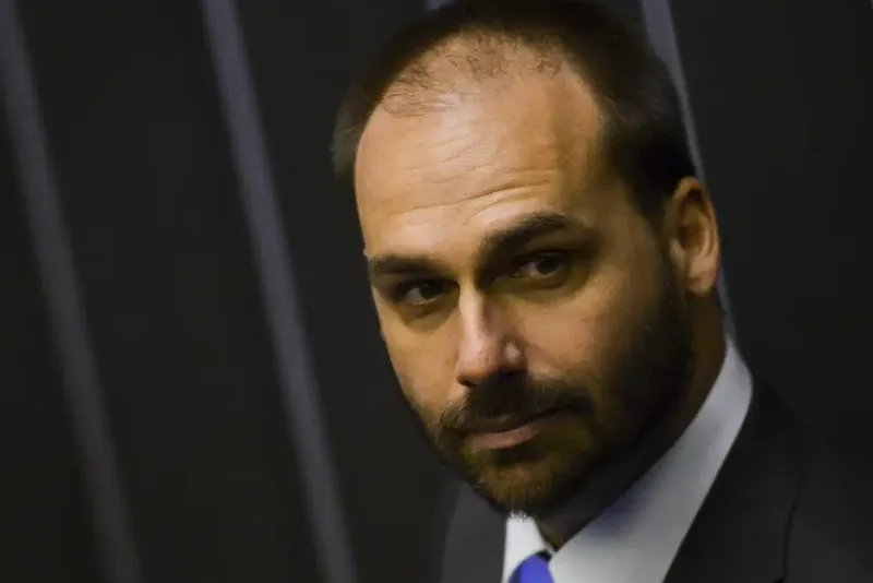 STF impõe pena a Eduardo Bolsonaro por ataques contra Tabata Amaral