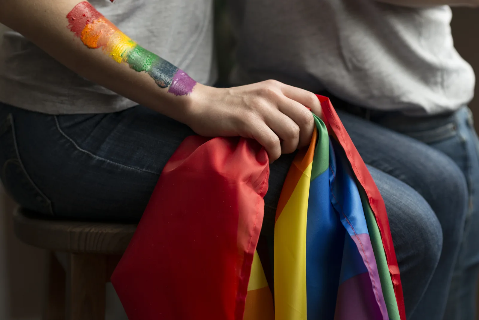 TRT-10 reconhece discriminação contra casal homoafetivo em escalas de trabalho