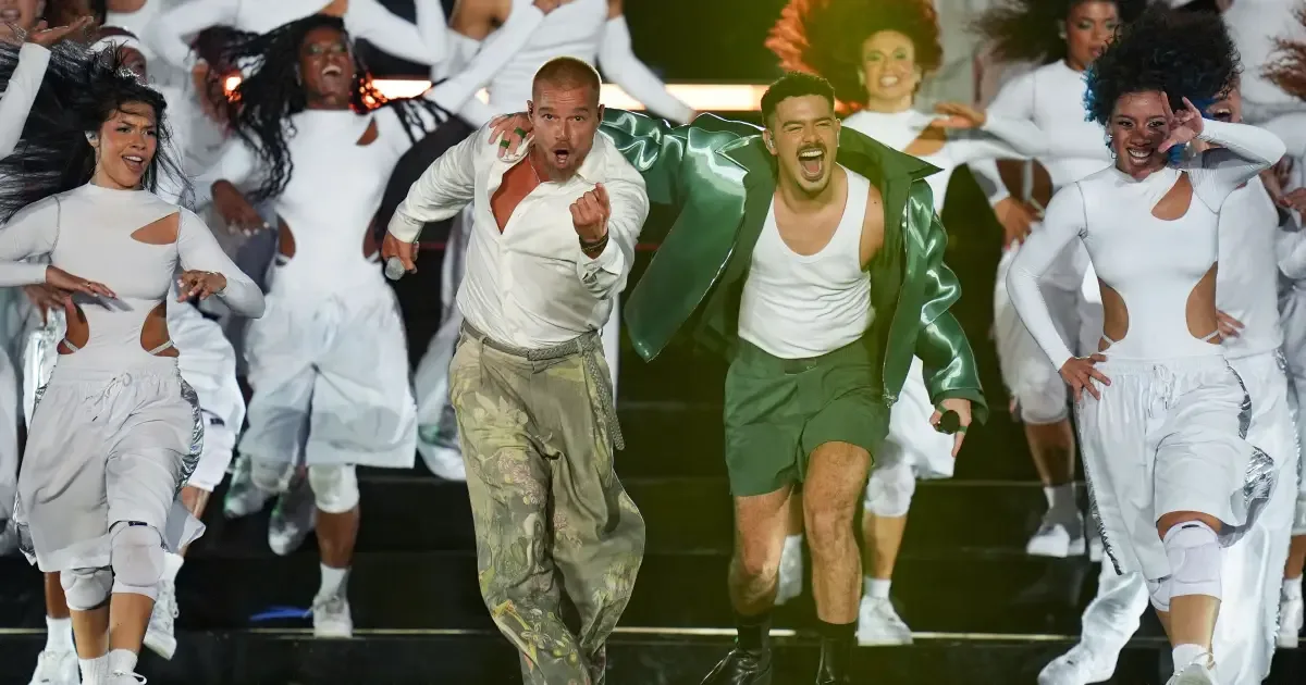 Ricky Martin e Pedro Sampaio gravam clipe de parceria no Rio