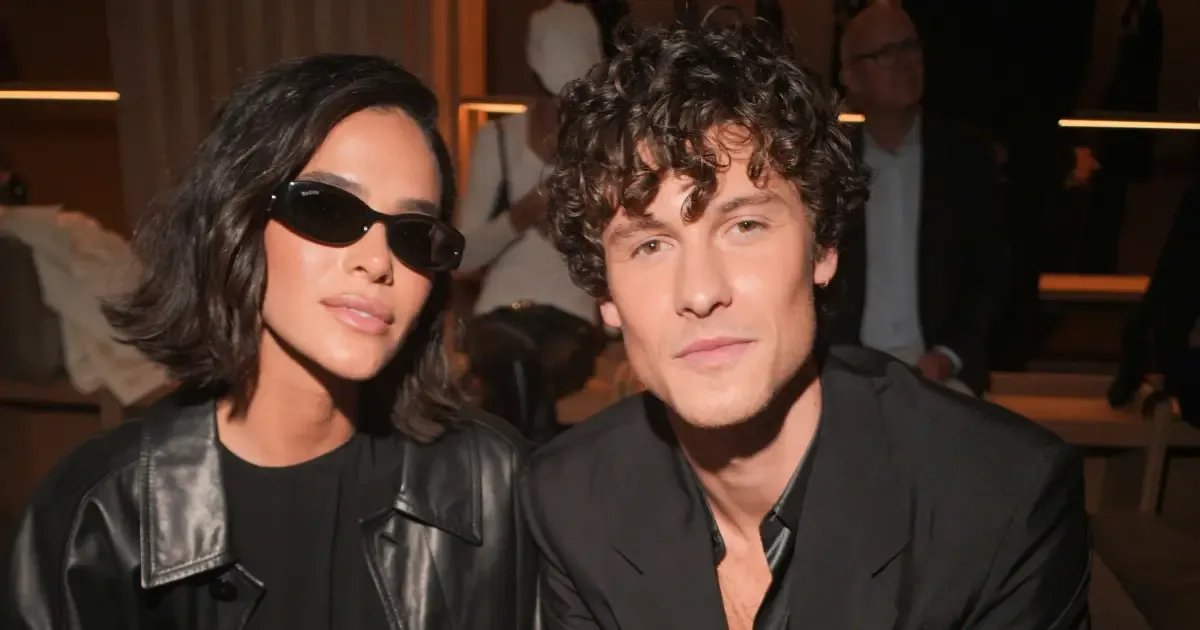Shawn Mendes fala sobre vida a dois com Bruna Marquezine