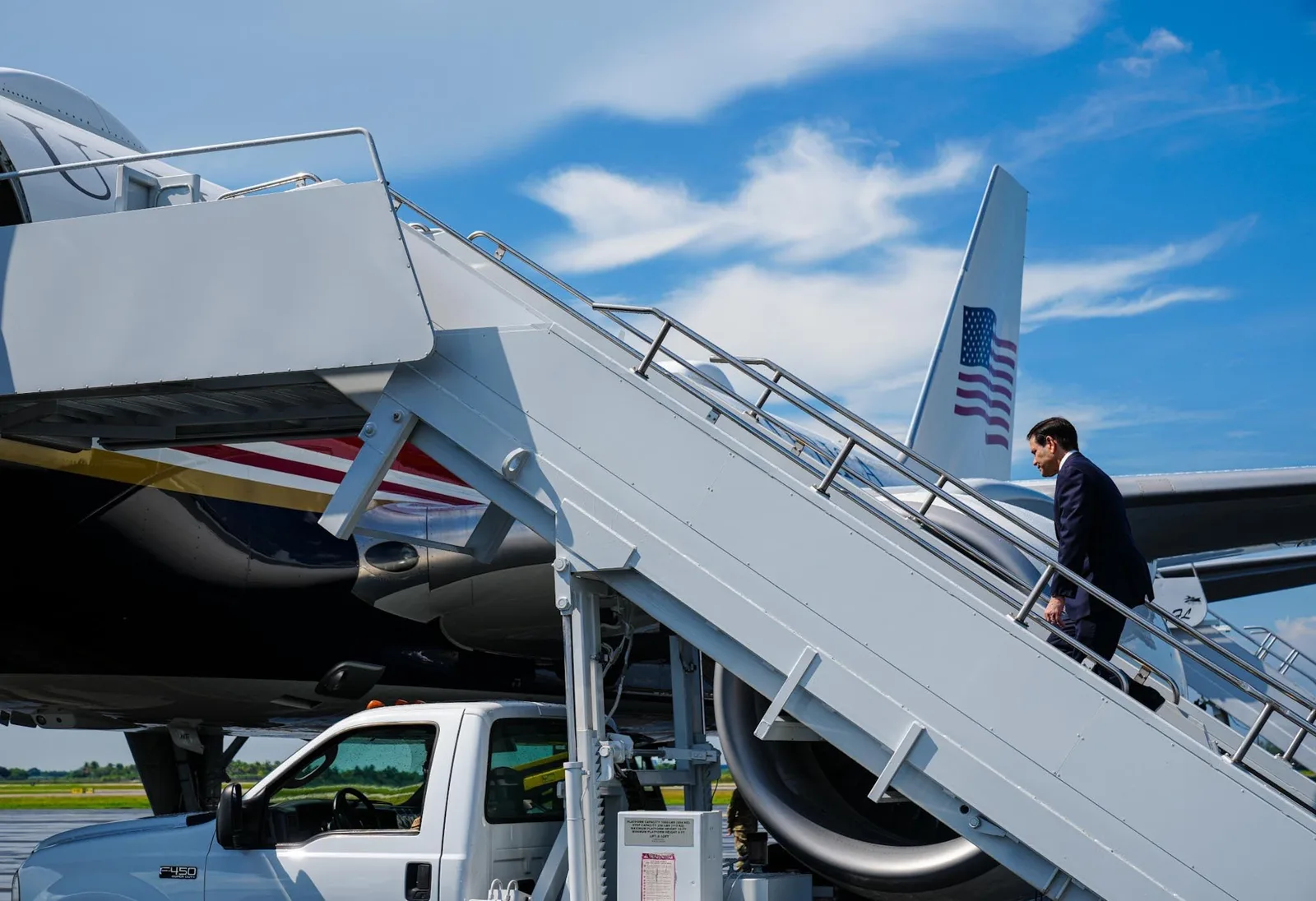 Marco Rubio inicia viagem à América Latina sem incluir o Brasil no roteiro