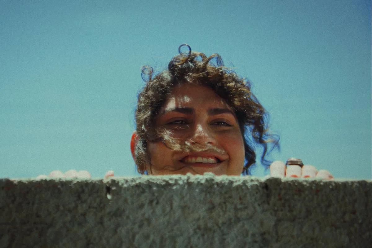 “Morte e Vida Madalena” relaciona criação de filmes, luto e trabalho nos bastidores