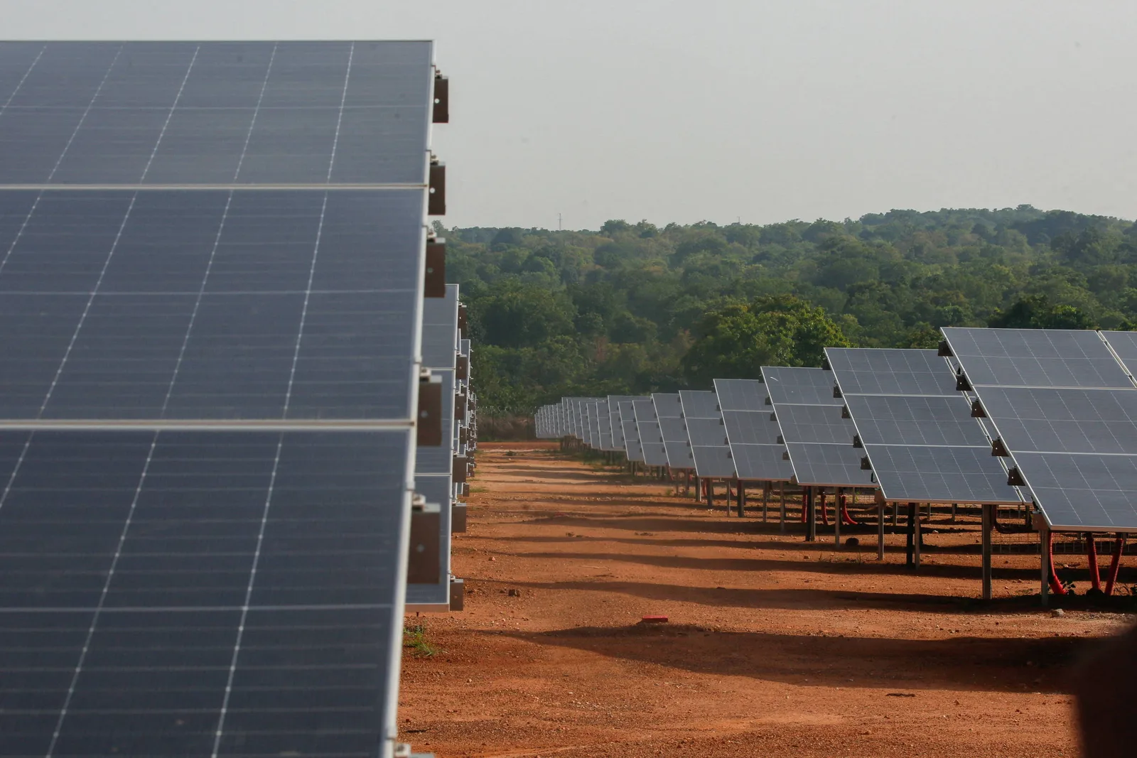 Importações indicam expansão solar africana maior que a registrada oficialmente