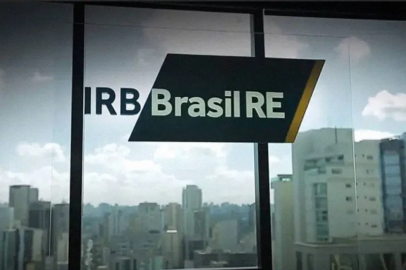 CVM encerra processo contra quatro antigos dirigentes do IRB