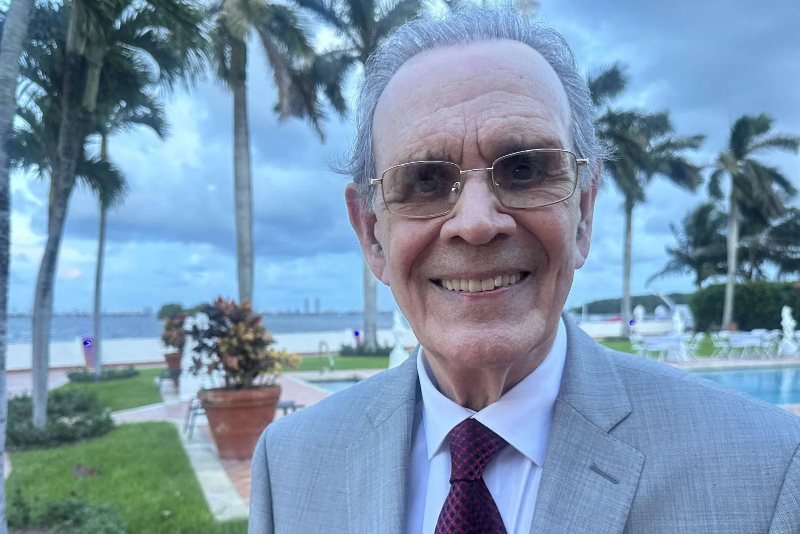 Empresários cubano-americanos planejam atuação na ilha após possível mudança política
