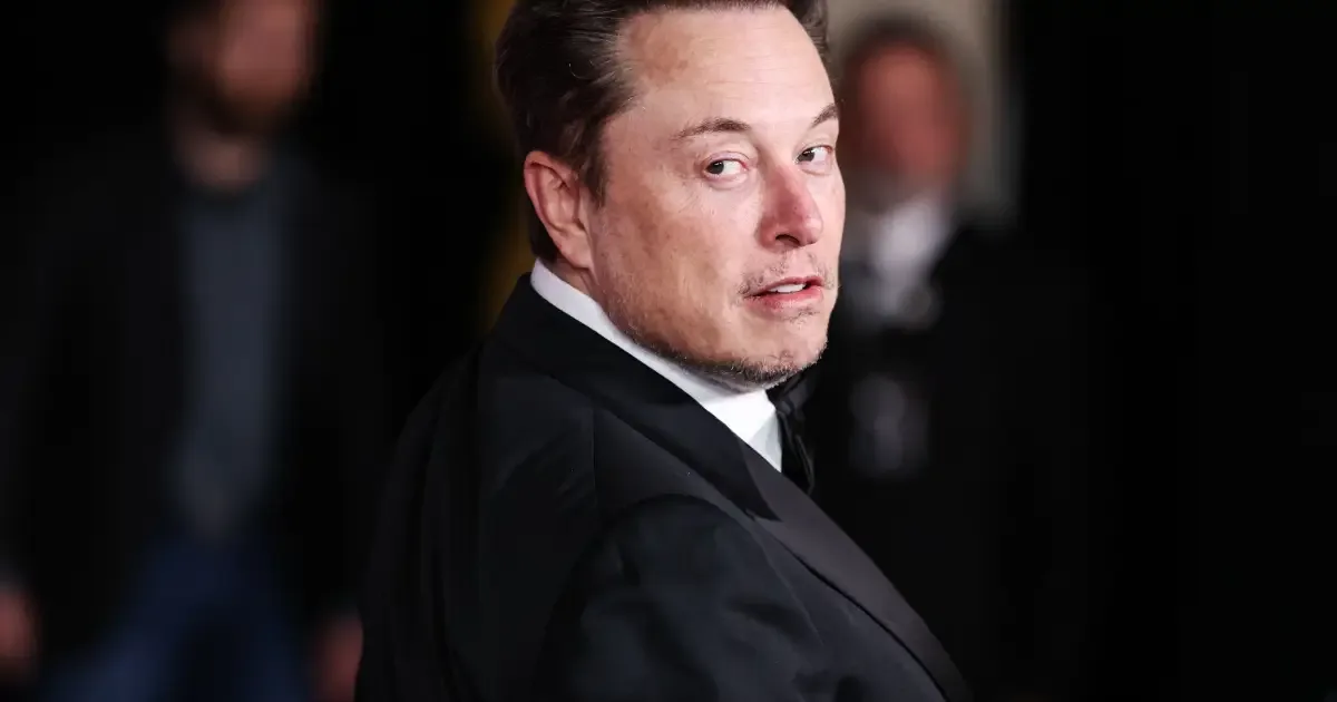 Documentário de Alex Gibney revisita negócios e política na trajetória de Elon Musk