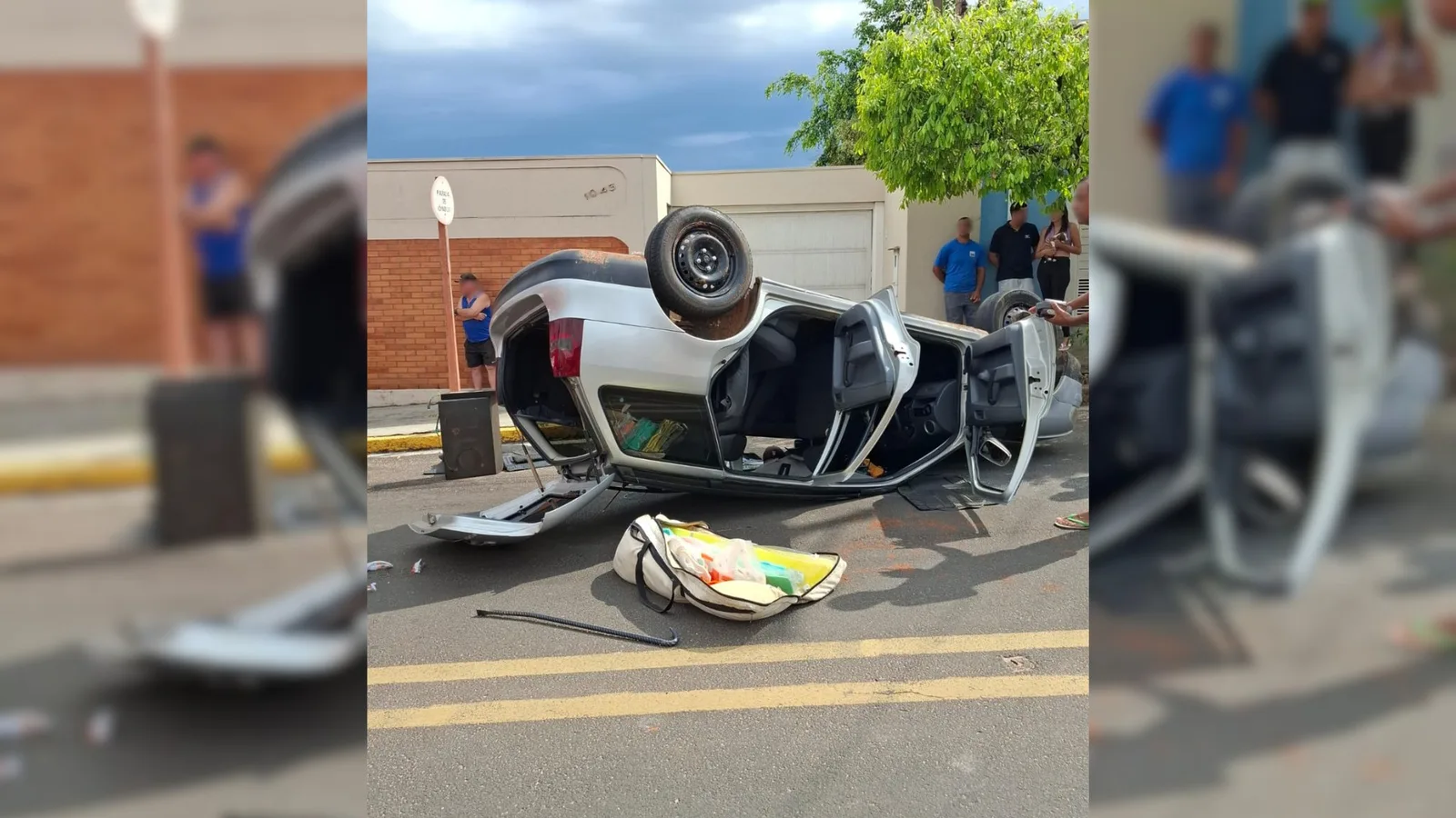 Motorista de caminhonete não se fere em acidente com capotamento em Duartina