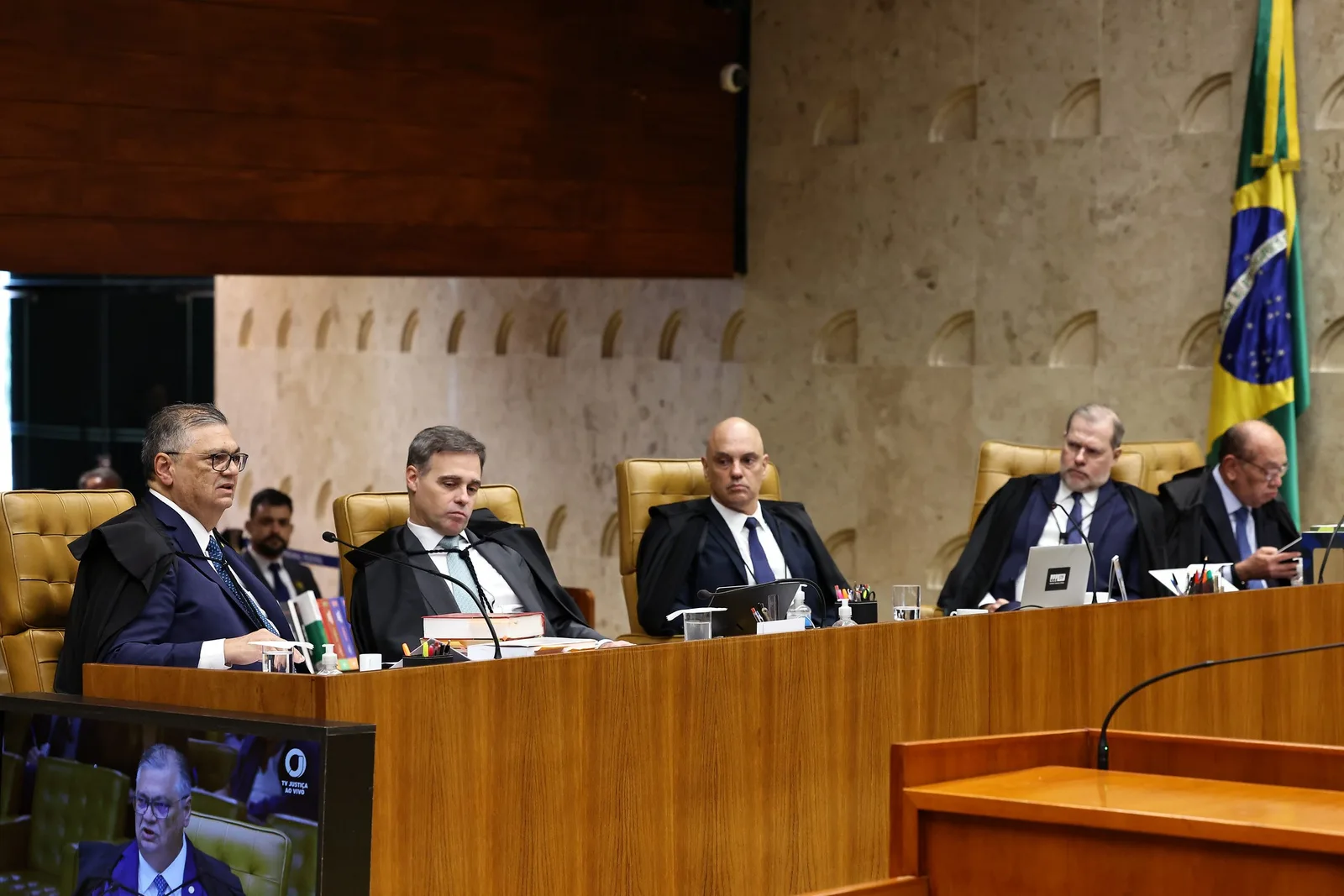 STF ainda discute rito e desempate em caso que envolve Moraes e Mendonça