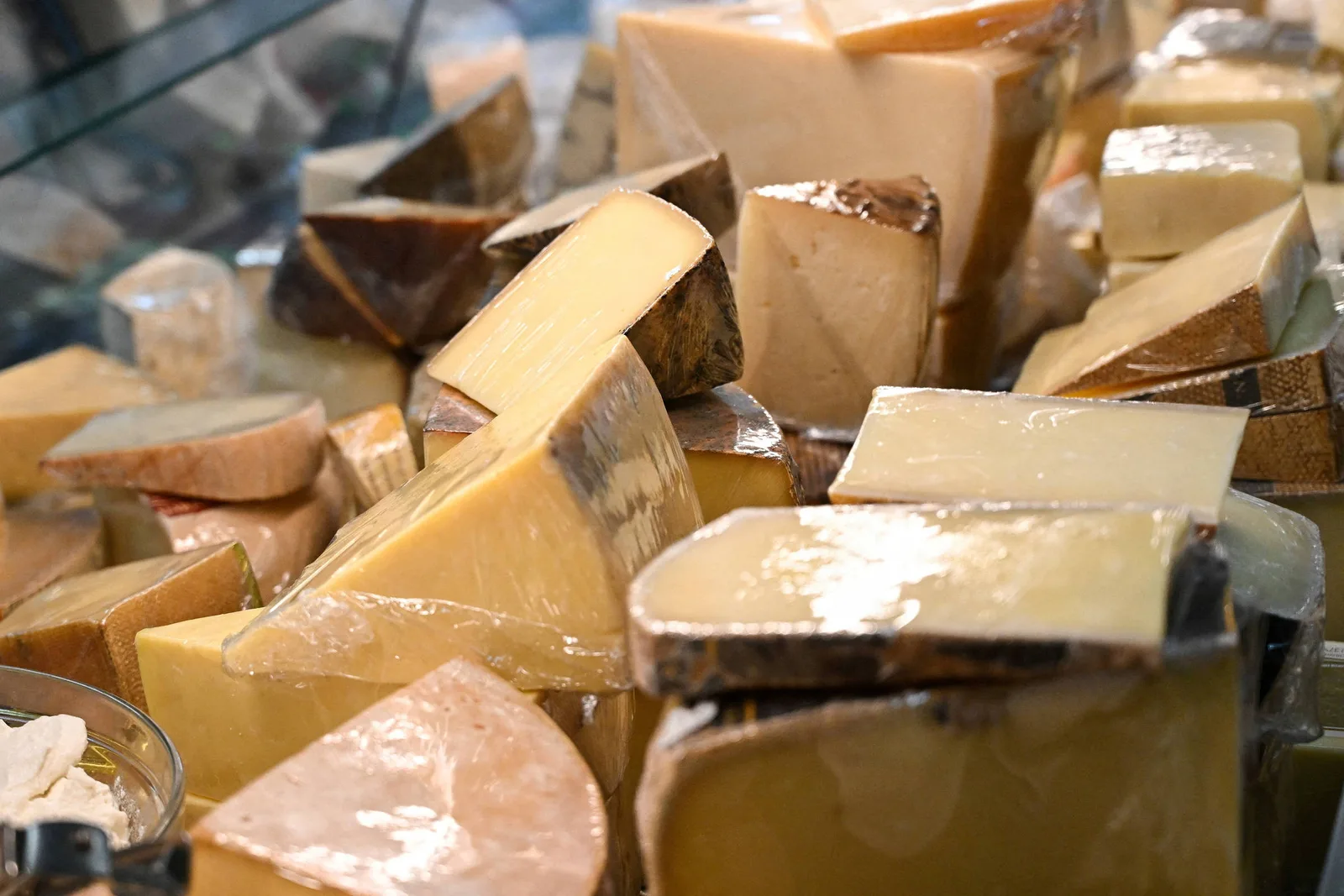 Medidas dos EUA mudam cobrança sobre mercadorias do Canadá