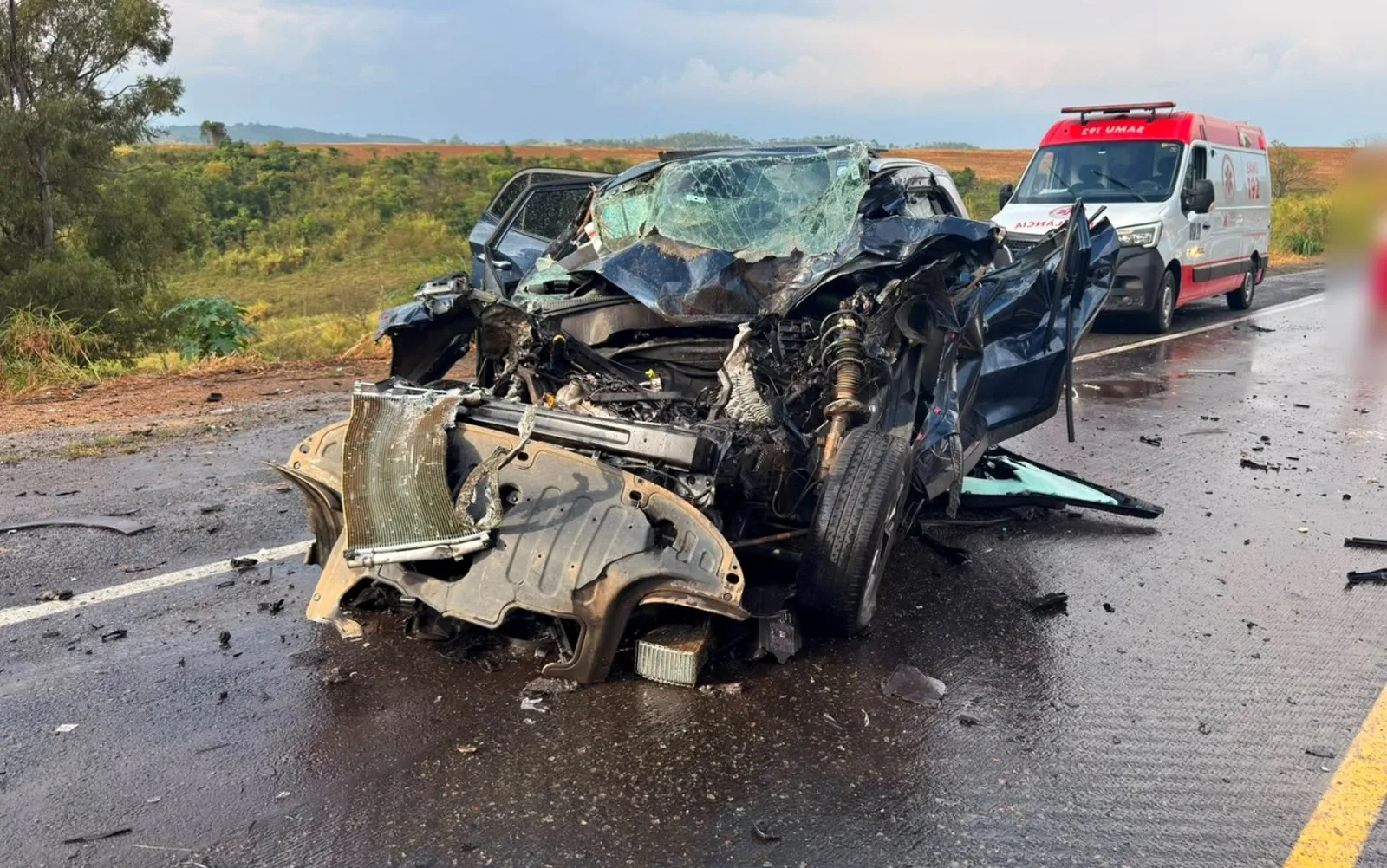 Três vítimas morrem após acidente em rodovia de Guaxupé