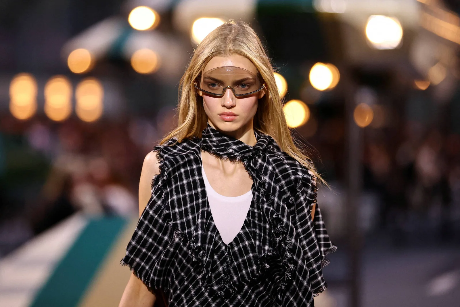LVMH vê recuo na Ásia e avanço menor em relógios e joias