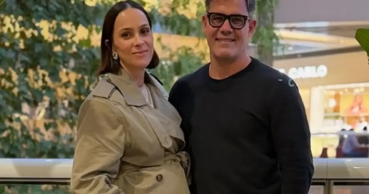 Letícia Cazarré responde a críticas após anunciar gravidez do sétimo filho