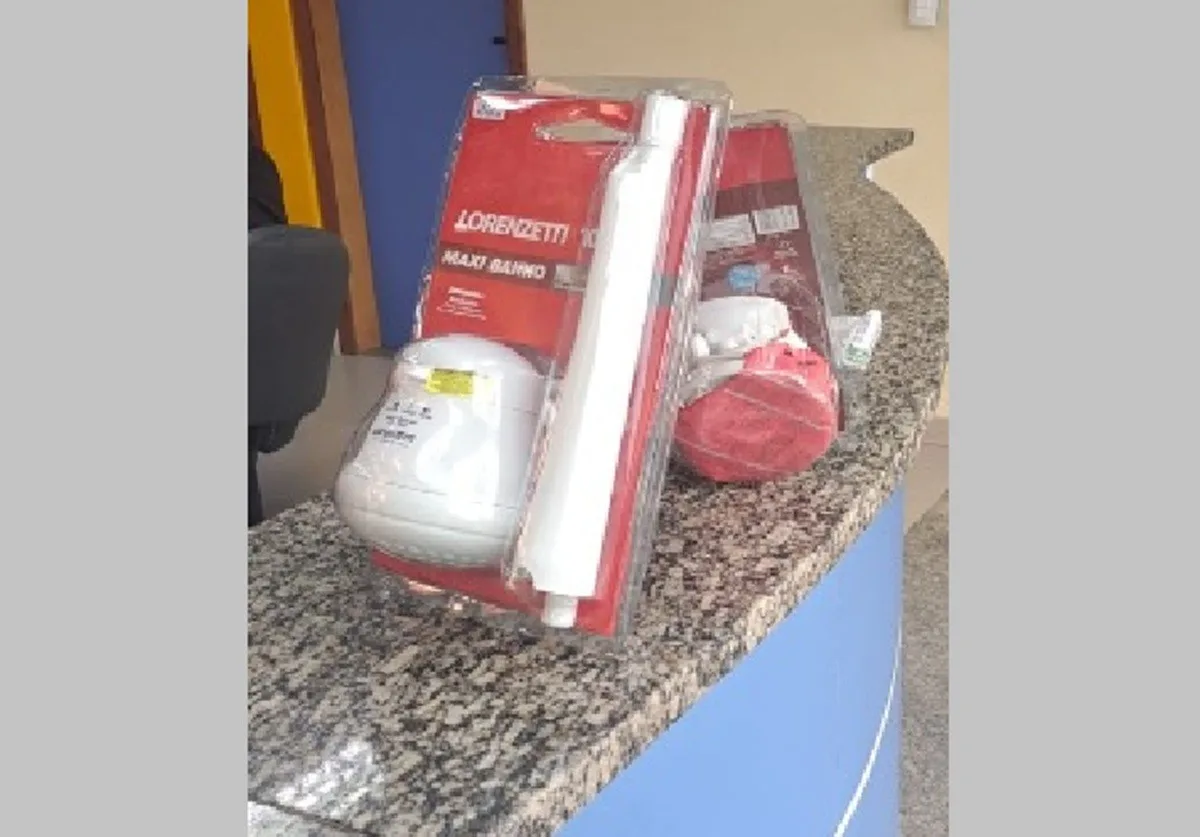 Suspeito é detido com dois chuveiros elétricos em São Pedro da Aldeia