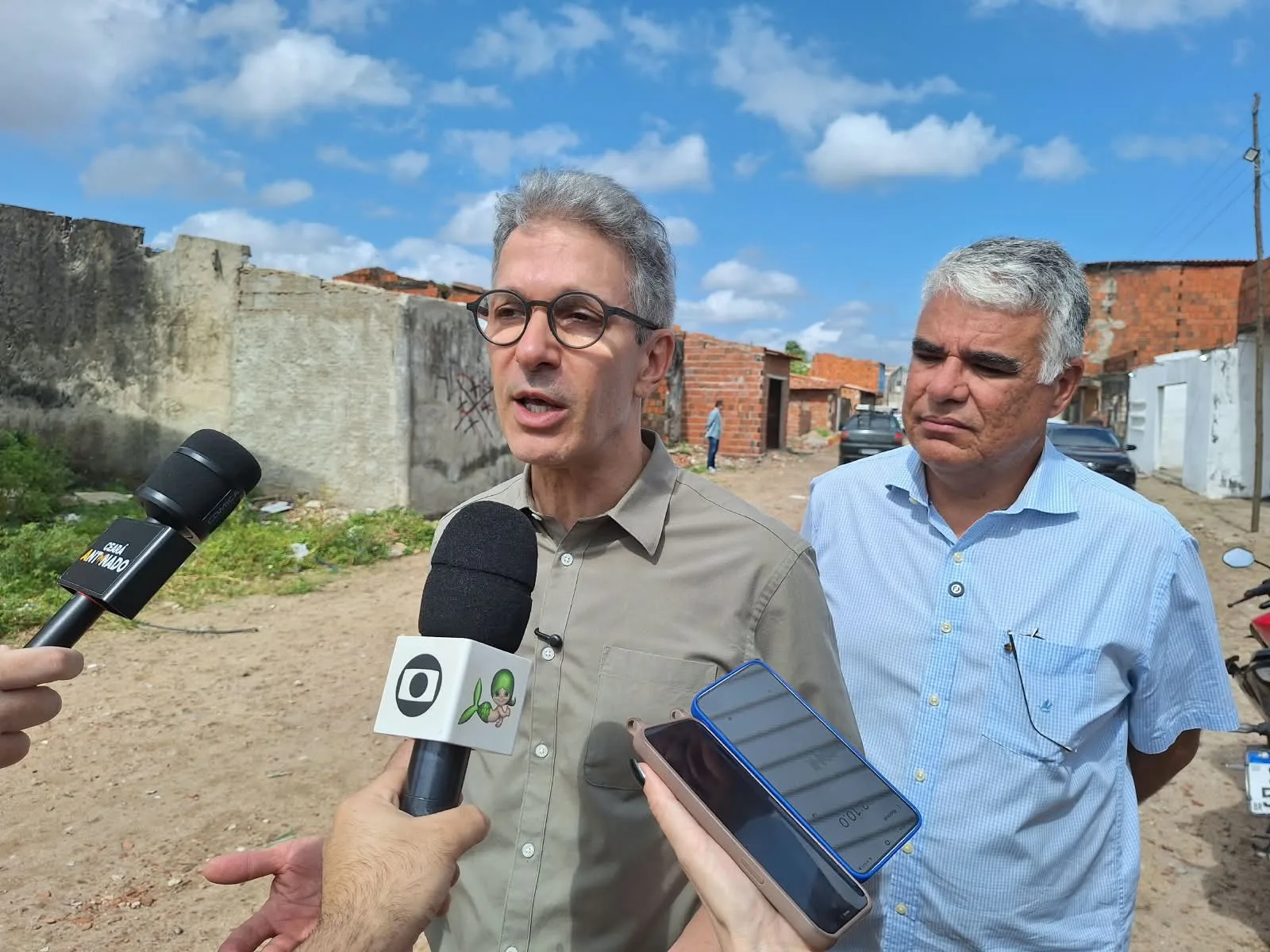 Zema pede afastamento de autoridades ligadas ao caso Banco Master
