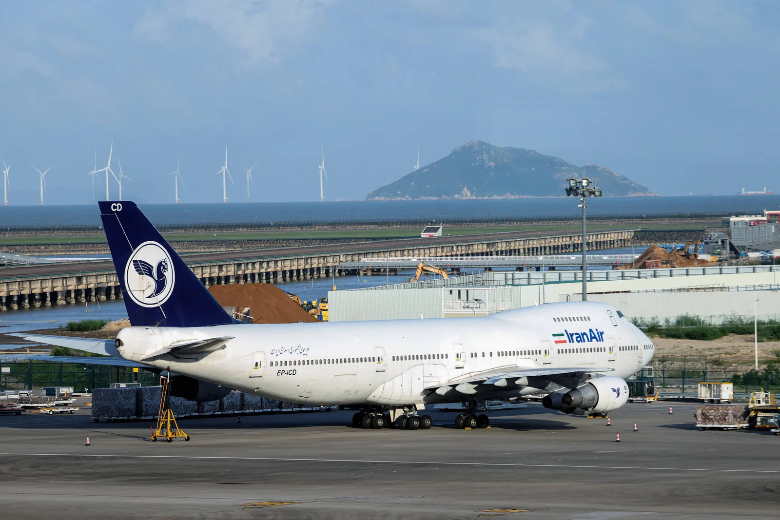 Sanções dos EUA podem impedir serviços a companhias aéreas do Irã