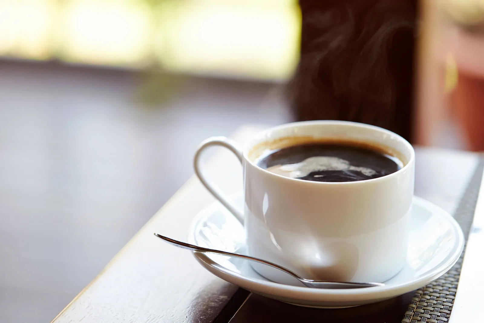 Estudo relaciona café com mudanças no intestino e efeitos sobre o cérebro