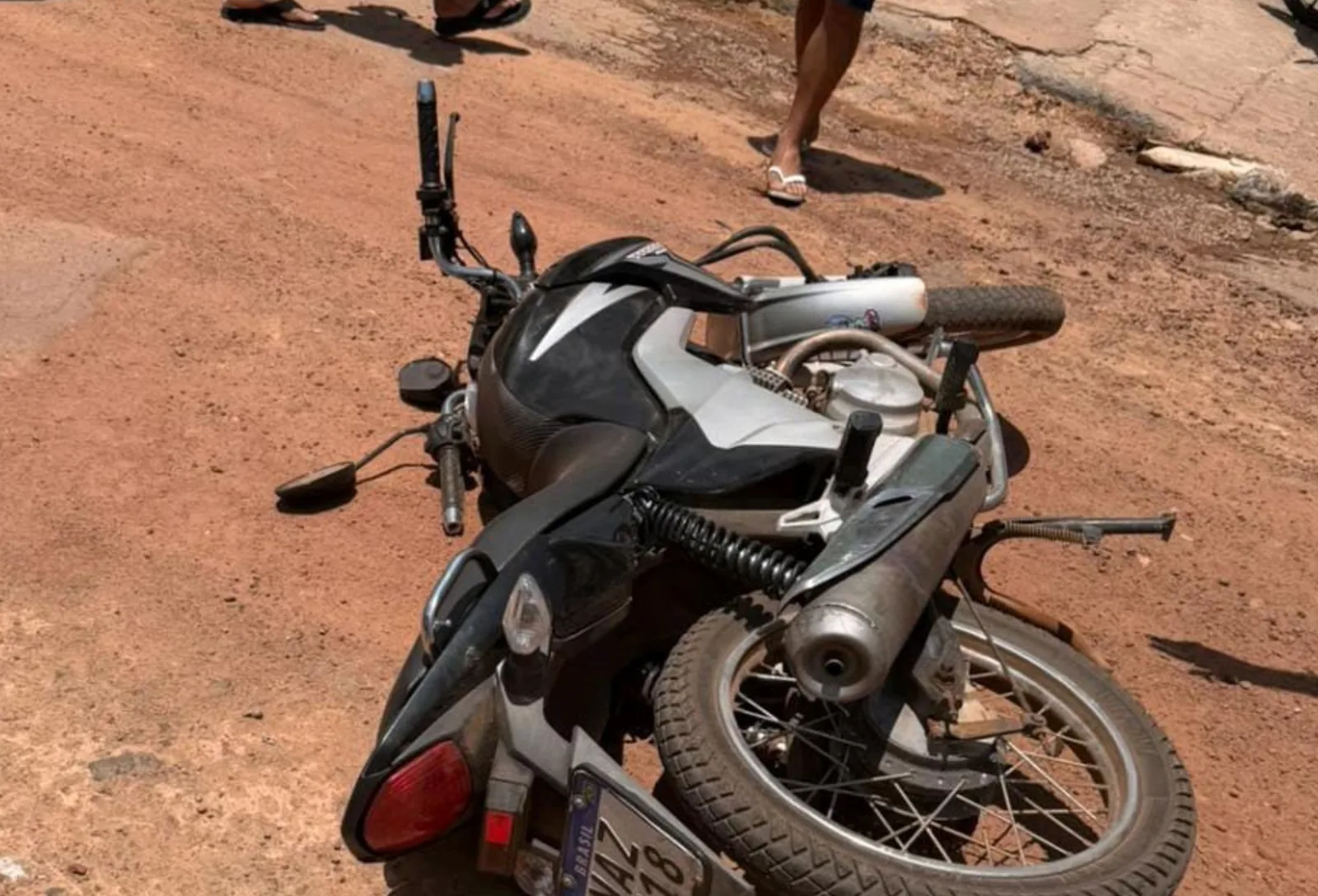 Perícia é acionada após colisão entre moto e carro em Rorainópolis