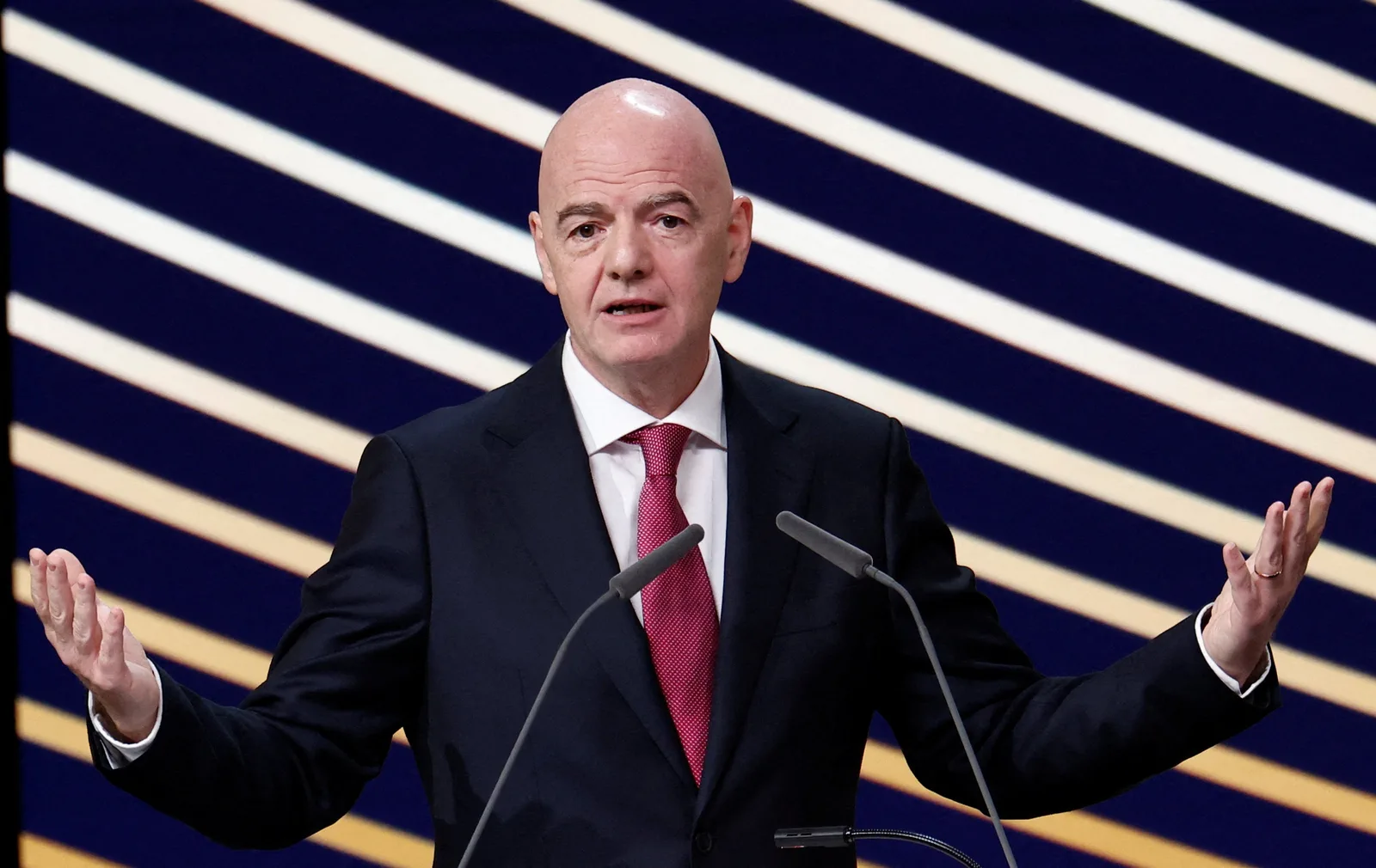 Verba paga a Infantino não apareceu no relatório anual da FIFA de 2024