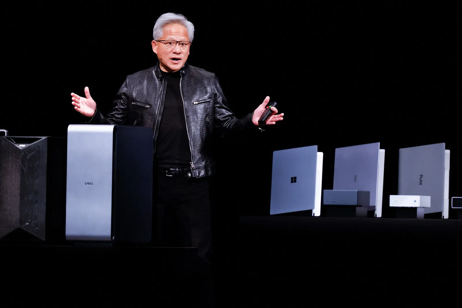 Fortuna de Jensen Huang supera US$ 200 bilhões com alta da Nvidia