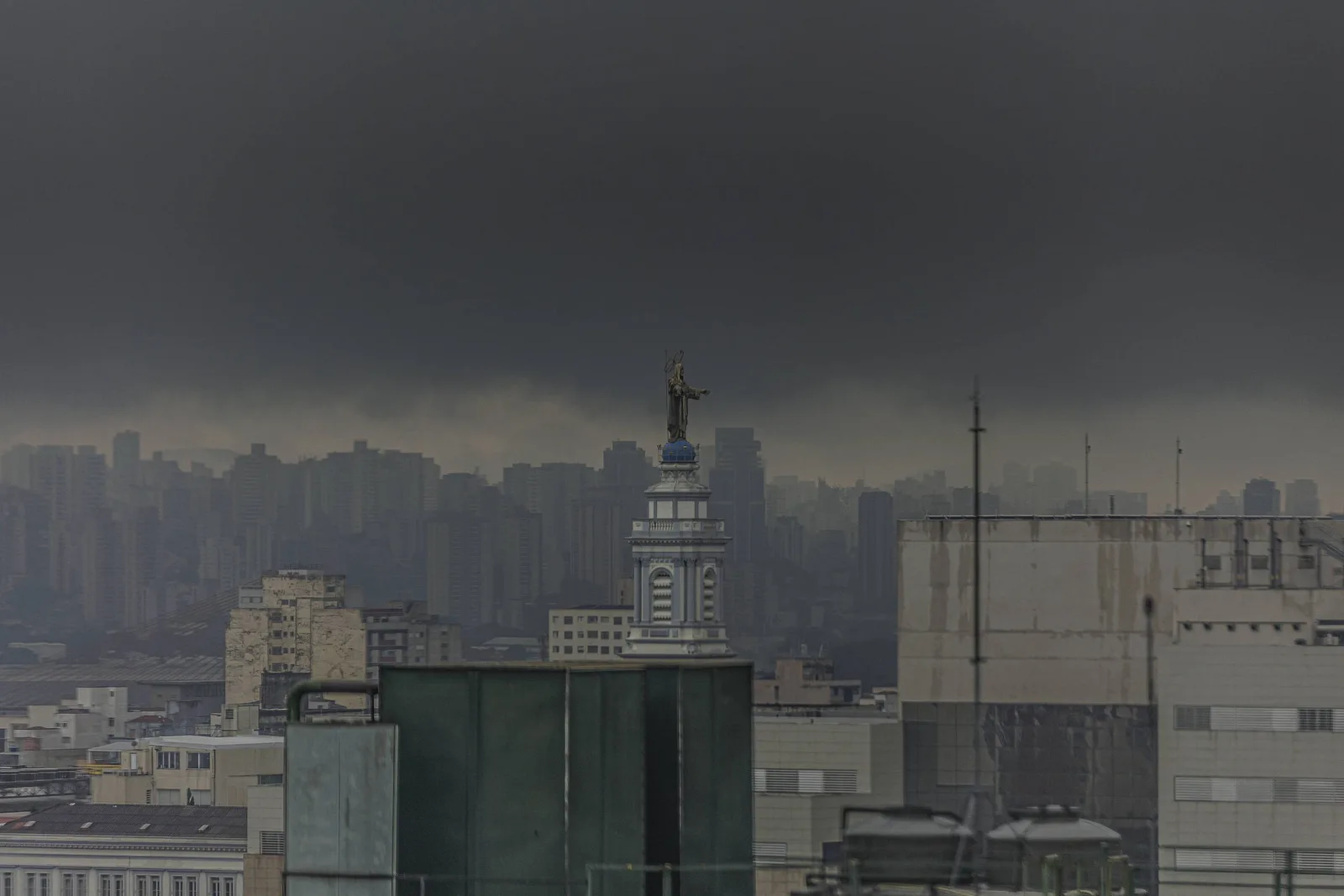 São Paulo orienta população antes de temporais com ventos acima de 60 km/h