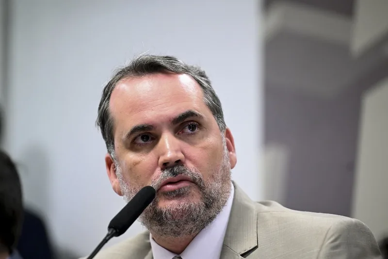 Bolsa Família terá novo piso de R$ 691 a partir de 19 de outubro