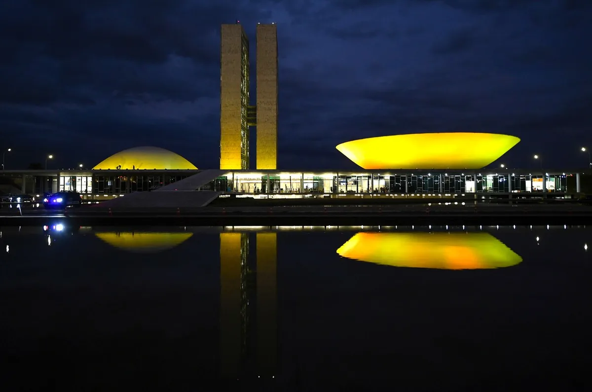 Congresso de 2027 herdará mudanças tributárias e decidirá sobre folha e emendas