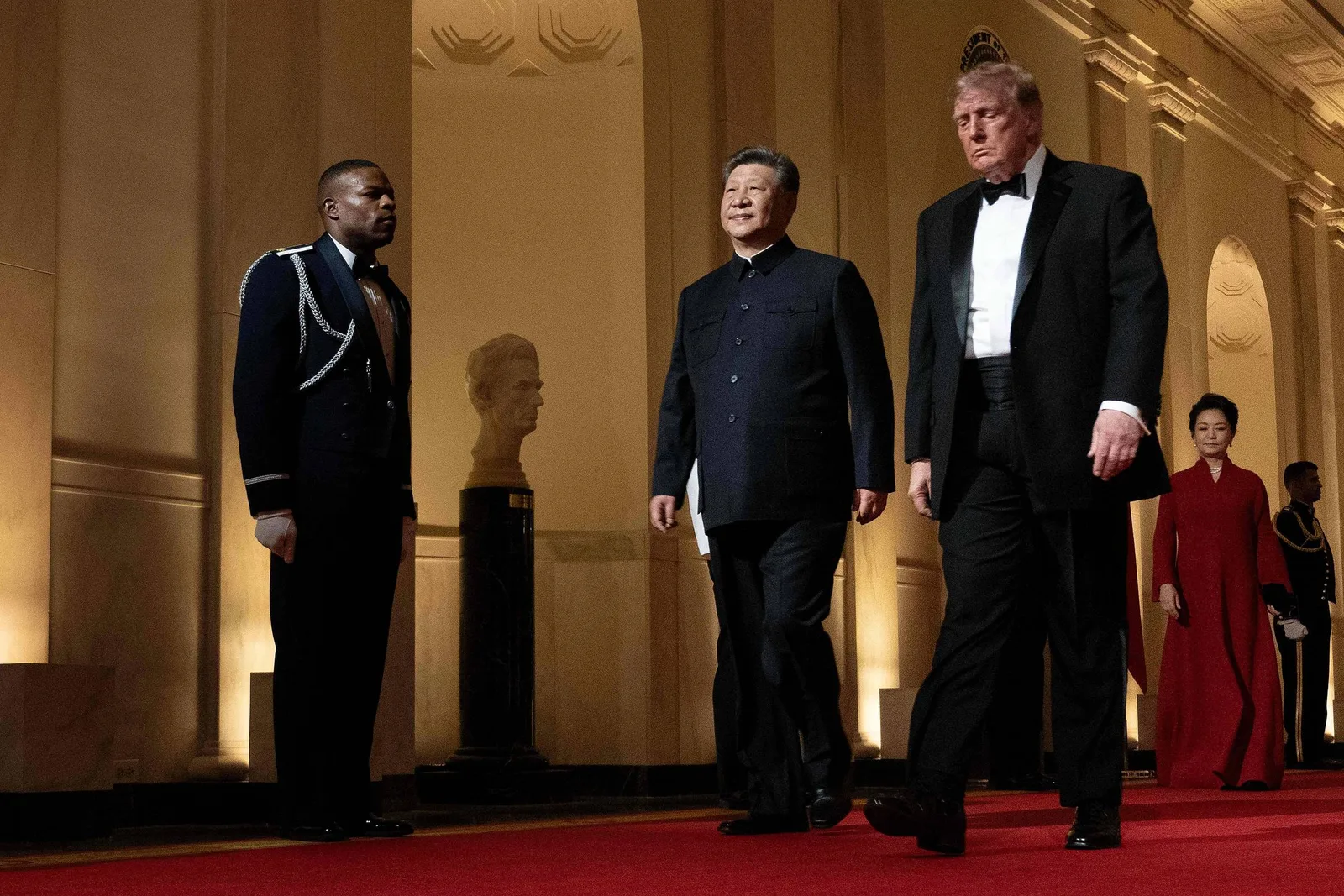 China amplia influência sobre negociações entre Irã e Estados Unidos