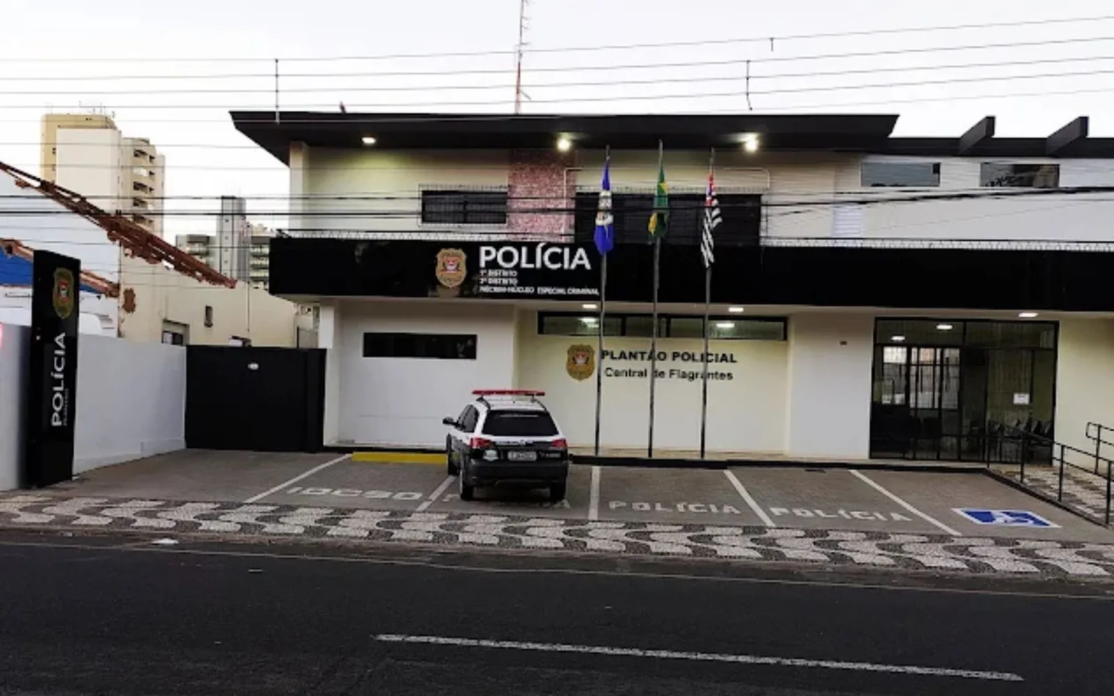 Casal é detido em Votuporanga após denúncia contra companheiro da mãe